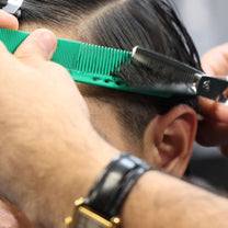 PRO-BARBER CUTTING COMB